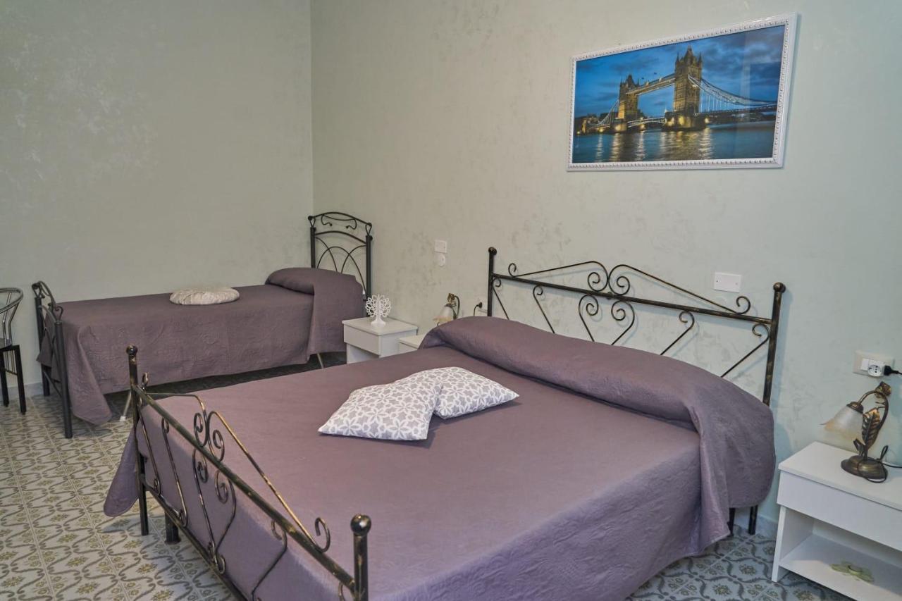 Le Stanze Di Ricci - Affittacamere Low Cost Lesina Exterior foto