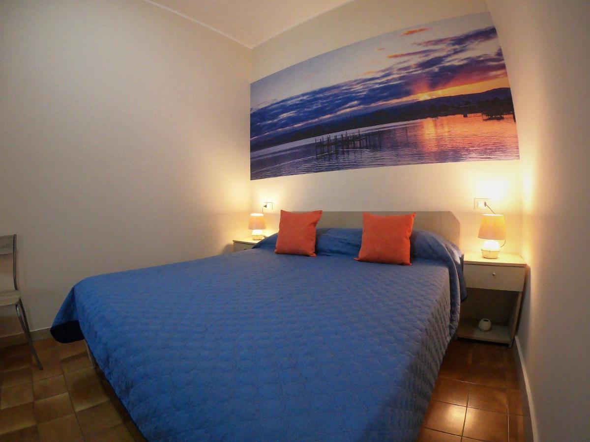 Le Stanze Di Ricci - Affittacamere Low Cost Lesina Exterior foto